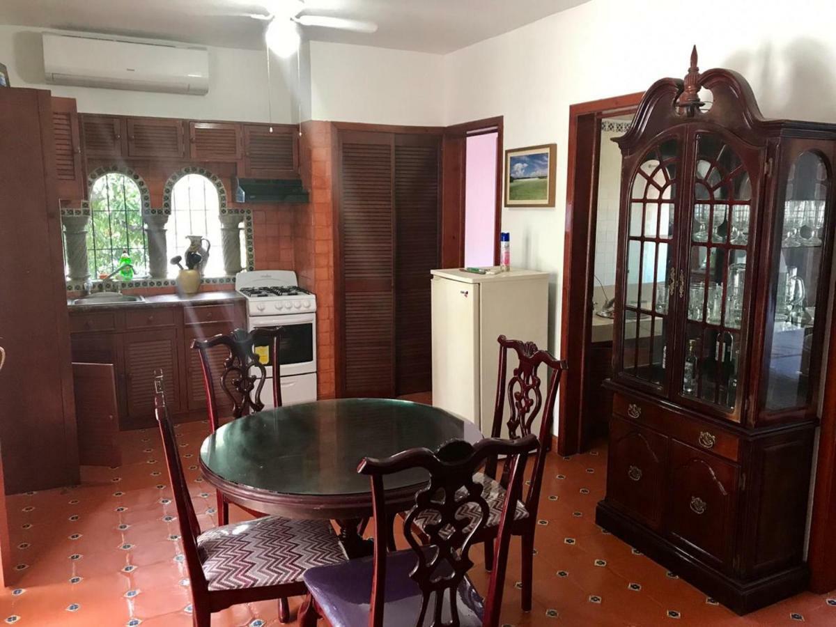 Depas Flamboyan Centro De Cancun D2 외부 사진